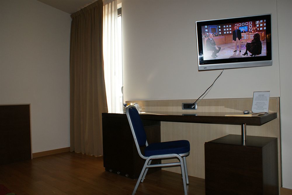 Hotel Corte Quadri Lonigo Exterior photo